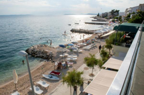 Отель Apartments Zanic on The Beach  Подстрана